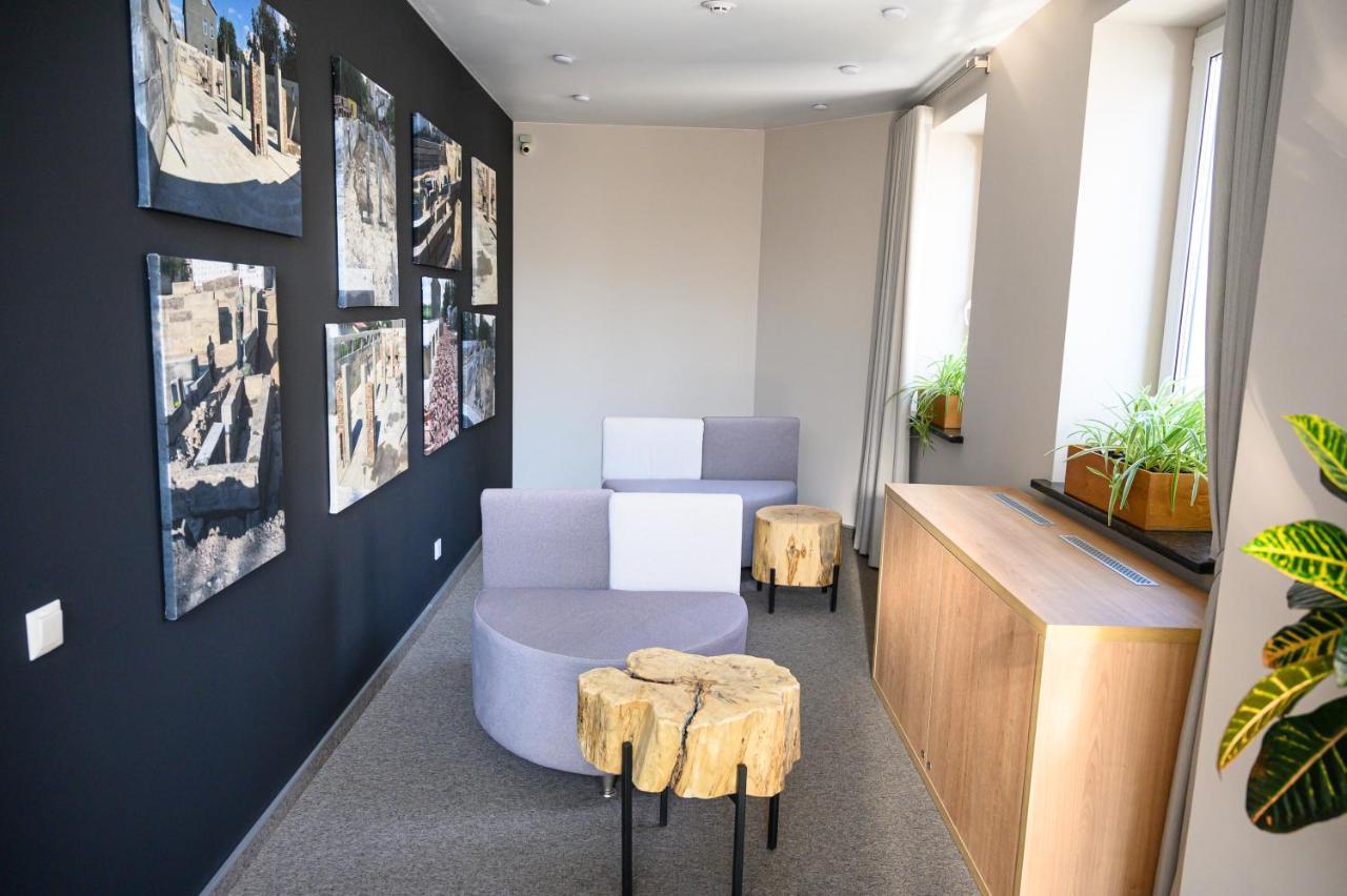 Space Apart Hotel Łuck Zewnętrze zdjęcie