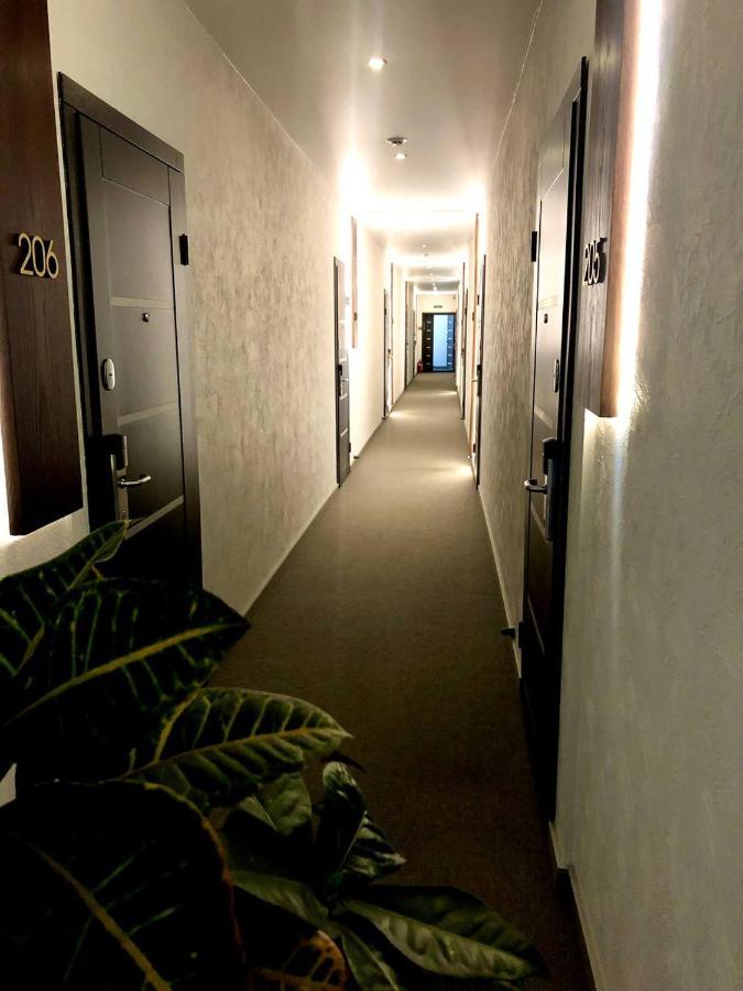 Space Apart Hotel Łuck Zewnętrze zdjęcie
