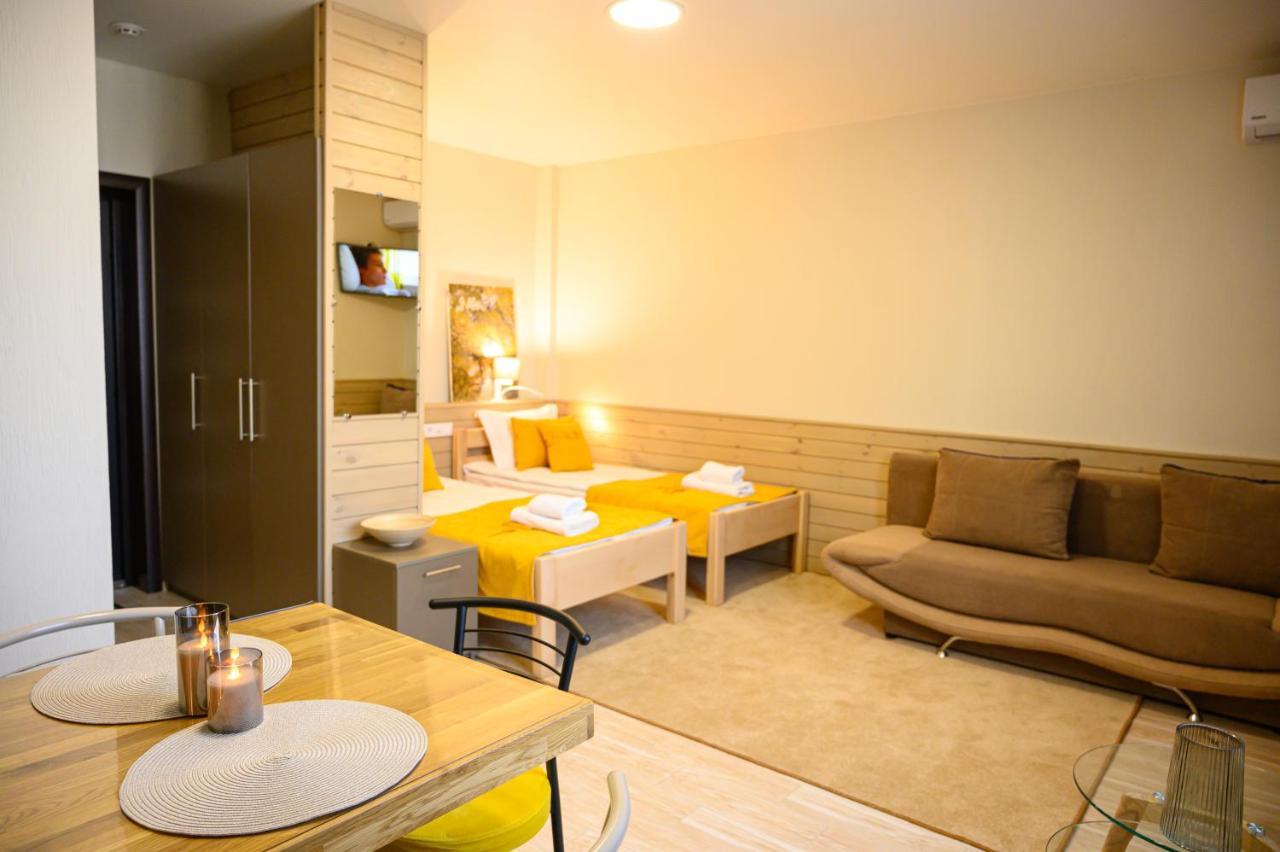 Space Apart Hotel Łuck Zewnętrze zdjęcie