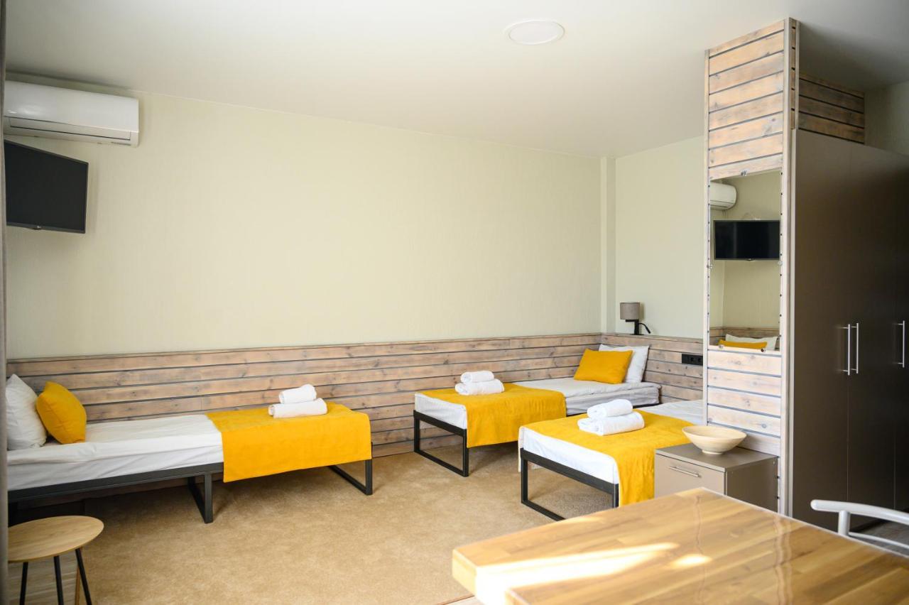 Space Apart Hotel Łuck Zewnętrze zdjęcie