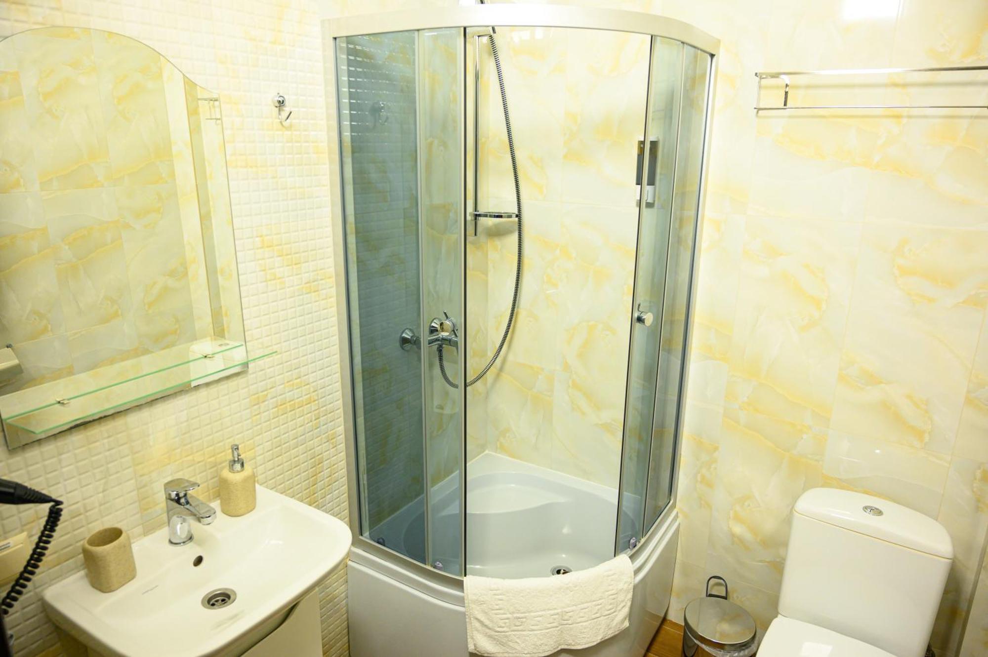 Space Apart Hotel Łuck Zewnętrze zdjęcie